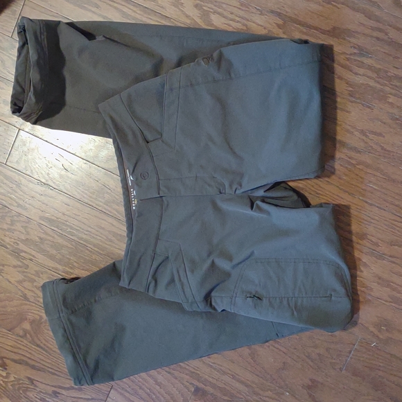 Brown Mountain Hard Wear Hiking Pants Sz 8 - Picture 1 of 10